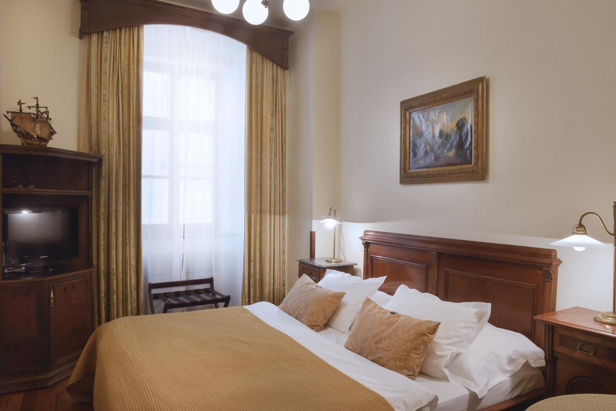 Grand Hotel Praha — Fotos 1